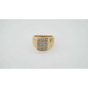 Estate Sale 14k Yellow Gold Diamond Ring SI2 H 0.09 TCW Size 8